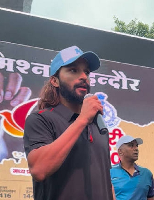क्रिकेटर रजत पाटीदार ने युवाओं को दिया संदेश क्रिकेटर रजत पाटीदार ने युवाओं को दिया संदेश