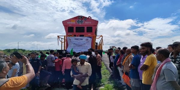 पूसीरे ने नेपाल के लिए पहली सीधी कंटेनर मालगाड़ी भेज रचा इतिहास