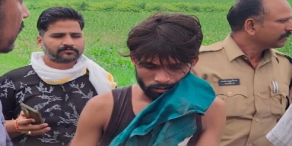 शिवपुरीः पेशाब के बहाने गाड़ी रुकवाकर पुलिस हिरासत से फरार हुए 3 आरोपी, दो पकड़ाए