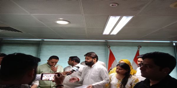 एमसीडी टोल टैक्स टेंडर में अनियमितता का आरोप, आम आदमी पार्टी ने टेंडर रद्द करने की मांग की