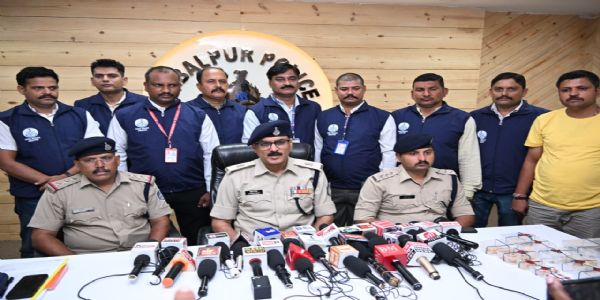जबलपुर बैंक डकैती: सोना खपाने वाला एक और आरोपी गिरफ्तार, 350 ग्राम सोना और पिस्टल बरामद
