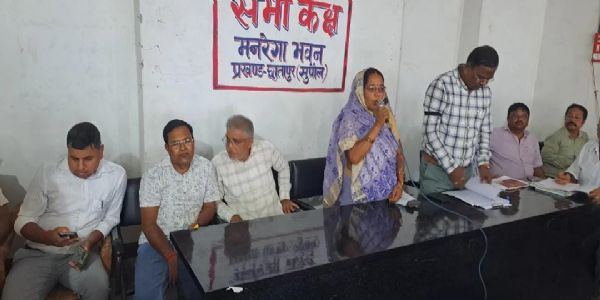 पंचायत समिति की बैठक में जनसमस्याओं पर मंथन, खाद की कालाबाजारी और अतिक्रमण का मुद्दा गरमाया