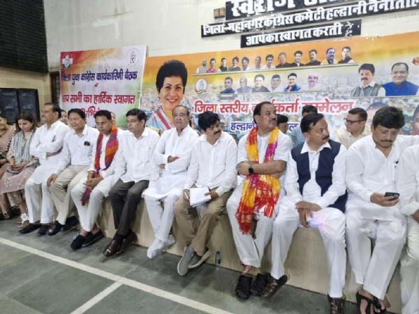 बाद अब 8 अगस्त को कांग्रेस के राष्ट्रीय अध्यक्ष मल्लिकार्जुन खड़गे का दौरा