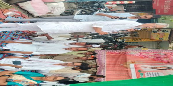युवा राजद ने बक्सर में किया पैदल मार्च एवं धरना, पेपर लीक सहित 10 मांगों को लेकर किया प्रदर्शन