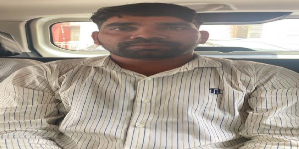 30 लाख की रिश्वत मामले में फरार पटवारी गिरफ्तार