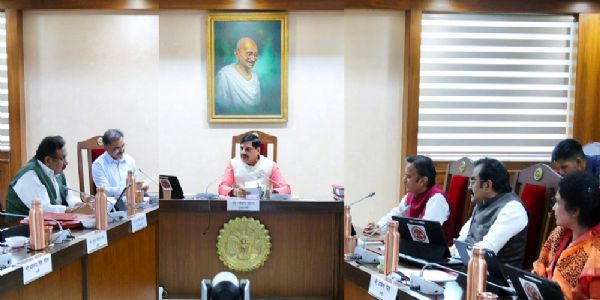 मप्र कैबिनेटः राज्य के सर्वांगीण विकास और बुनियादी ढांचे के विस्तार के लिए 2, 480 करोड़ रुपये स्वीकृत