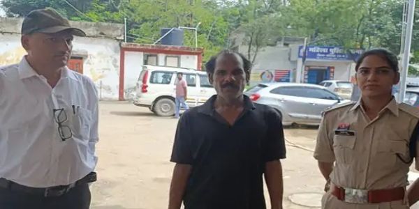 पैरोल पर छूटा हत्या का दोषी छह साल बाद गिरफ्तार, औद्योगिक संयंत्र की ठेका कंपनी में कर रहा था नौकरी