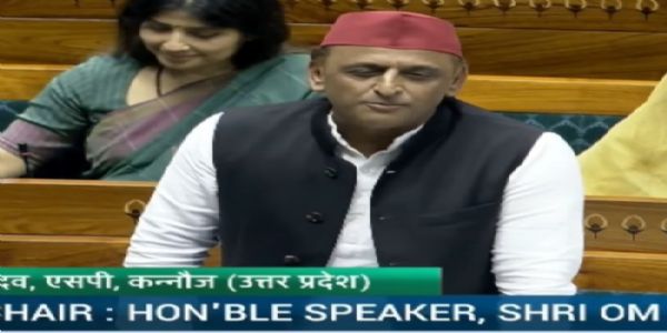 जनसांख्यिकीय लाभांश कहीं आपदा न बन जाए : अखिलेश यादव
