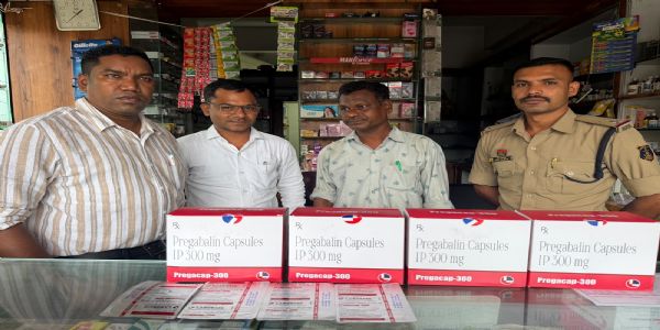 रायपुर में ड्राई ड्रग्स पर बड़ा एक्शन, बिना पर्ची प्रतिबंधित दवाएं बेचने वाले चार मेडिकल स्टोर सील