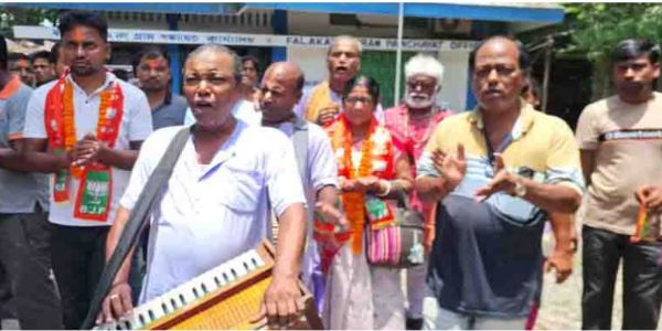 गंगाजल और कीर्तन से पंचायत कार्यालय का ‘शुद्धिकरण’