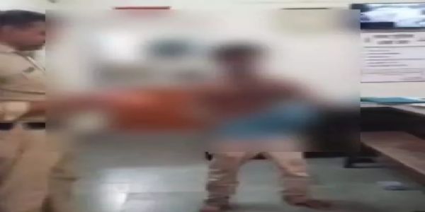 पानी टंकी पर चढ़कर युवक ने की आत्महत्या की कोशिश, पुलिस की सूझबूझ से बची जान
