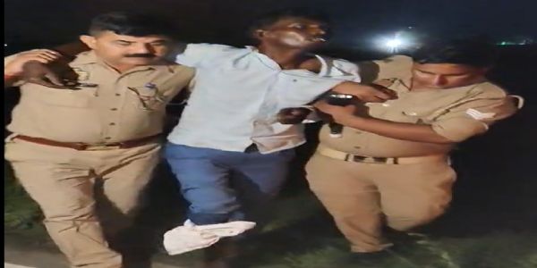 मुठभेड़ में नाबालिग बच्ची से दुष्कर्म का अभियुक्त गिरफ्तार, गोली लगी