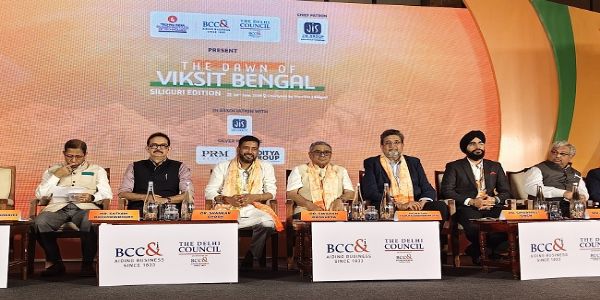 उद्योगपति सम्मेलन में बड़े ऐलान : उत्तर बंगाल में निवेश और पर्यटन को नई दिशा