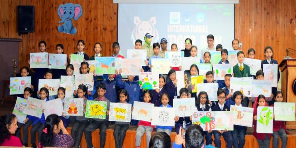 अंतरराष्ट्रीय बाघ दिवस पर नैनीताल चिड़ियाघर में चित्रकला, प्रश्नोत्तरी प्रतियोगिताएं