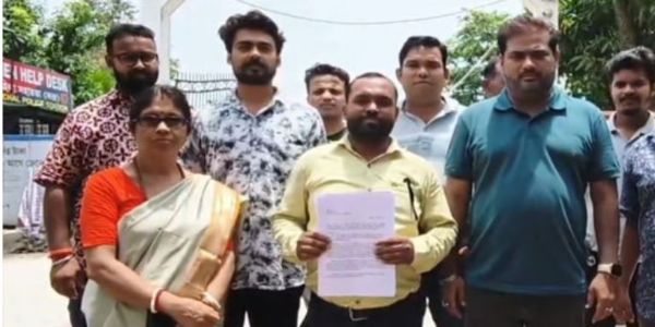 प्रधानमंत्री की ‘अशोभनीय’ तस्वीर दिखाने का आरोप, अभिनेत्री श्रीलेखा मित्रा के खिलाफ थाने में शिकायत दर्ज