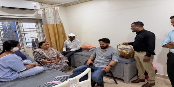 दीपिका ने दिल्ली में घायल नूतन का लिया हाल-चाल