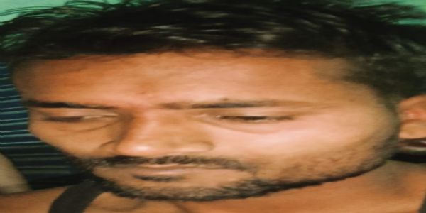 मीरजापुर में फांसी लगा कर युवक व विवाहिता ने दी जान, परिवारों में मचा कोहराम