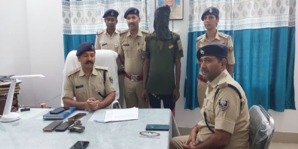 24 घंटे के भीतर लूटकांड का खुलासा, शिक्षक से लूटपाट करने वाला आरोपी गिरफ्तार