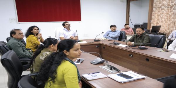 मुख्यमंत्री जन विश्वास अभियान की तैयारी करे-कलेक्टर