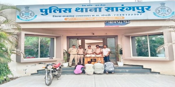 राजगढ़ः जंगल से चंदन के पेड़ काटकर बेचने की साजिश नाकाम, 12.9 किलो लकड़ी के साथ खरीदार समेत 4 गिरफ्तार