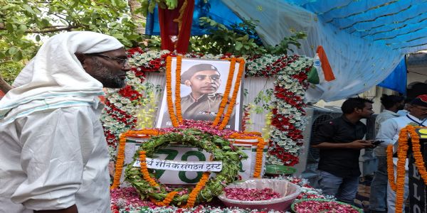 अंसारी परिवार ने शहीद ब्रिगेडियर उस्मान को दी श्रद्धांजलि, 78वीं पुण्यतिथि पर मनाया गया शहादत दिवस