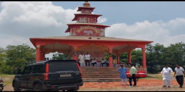 धनबाद में 400 फीट ऊंची पहाड़ी पर विराजमान मां काली : आस्था की अनमोल धरोहर