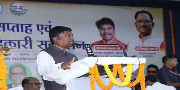 तेन्दूपत्ता संग्राहकों की समृद्धि सरकार की सर्वोच्च प्राथमिकता : केदार कश्यप