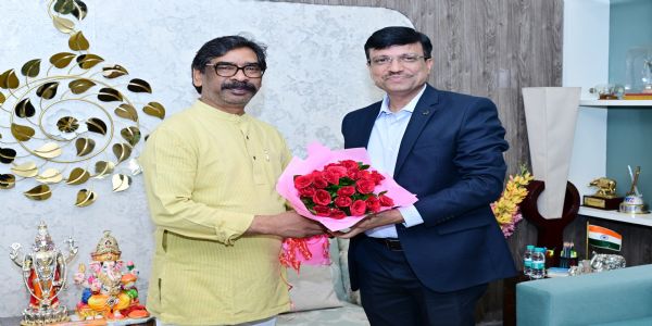 मुख्यमंत्री हेमंत सोरेन से सेल के नए सीएमडी ने की मुलाकात