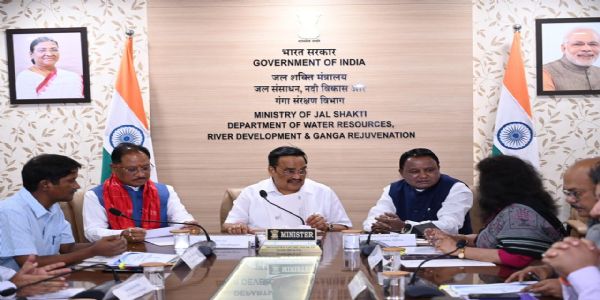 केंद्रीय जल शक्ति मंत्री सीआर पाटिल की अध्यक्षता में छत्तीसगढ़ और ओडिशा के बीच महानदी जल विवाद के सम्बन्ध में बैठक