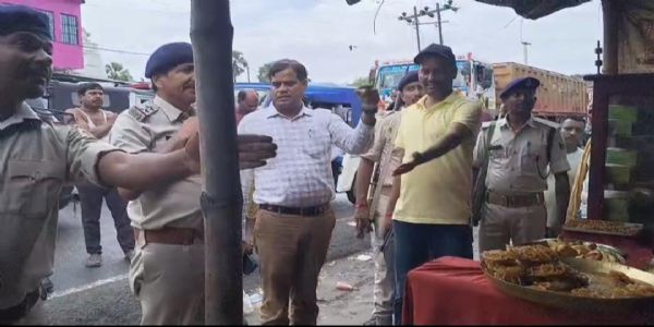 जगदीशपुर बाजार में अतिक्रमण हटाने का निर्देश, एक दिन की दी मोहलत