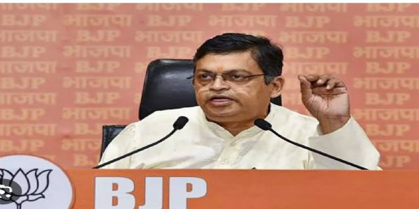 राहुल गांधी को भाजपा का जवाब, भारत का अतीत याद है इसलिए वर्तमान पर है गर्व