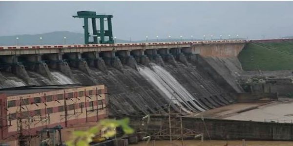 भारी बारिश के बीच हीराकुद बांध के 10 और गेट खोले गए, जलस्तर में लगातार वृद्धि