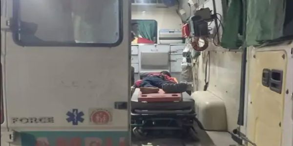 उदयपुर में कार की टक्कर से पति-पत्नी और 8 वर्षीय बेटे की मौत, बड़ा बेटा गंभीर