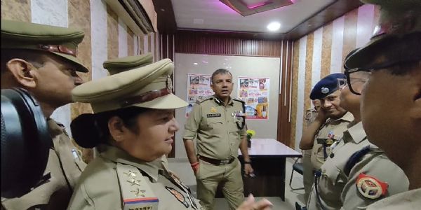एडीजी ने किया कोतवाली का निरीक्षण