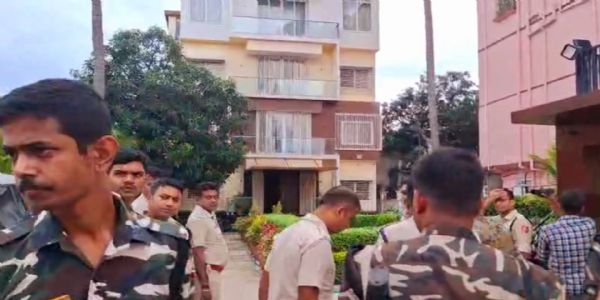 बीरभूम में नगदी और सोना बरामदगी के बाद तृणमूल नेता टुलु मंडल पर शिकंजा कसने में जुटी पुलिस