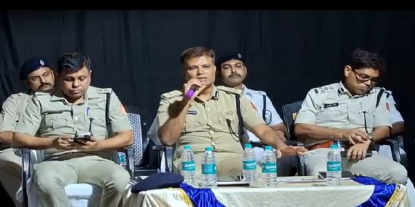स्वर्ण व्यवसायियों की सुरक्षा को लेकर चंदननगर पुलिस कमिश्नरेट की जागरूकता बैठक, पीसीसी अनिवार्य रखने की सलाह