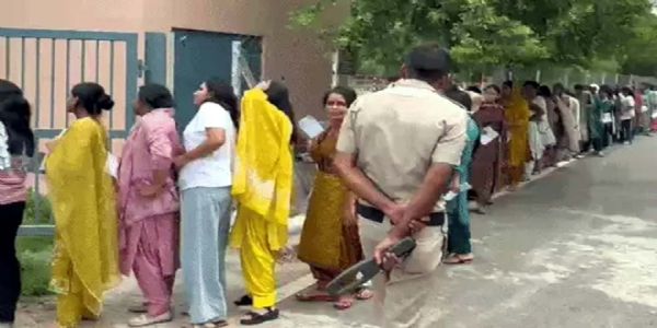 हिसार में 6508 परीक्षार्थियों ने दी एचटेट की परीक्षा