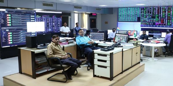 एमपी ट्रांसको का जबलपुर स्थित राज्य भार प्रेषण केंद्र (फाइल फोटो) एमपी ट्रांसको का जबलपुर स्थित राज्य भार प्रेषण केंद्र (फाइल फोटो)