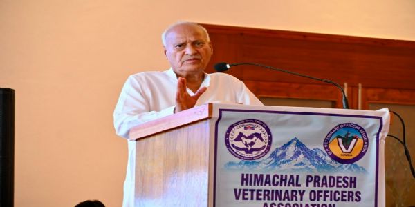 पशु चिकित्सकों की जिम्मेदारी सबसे चुनौतीपूर्ण, वैज्ञानिक तैयारी जरूरी: मंत्री चंद्र कुमार