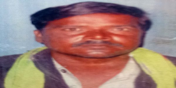 परिजनों से विवाद के बाद सफाईकर्मी ने फांसी लगाकर की आत्महत्या