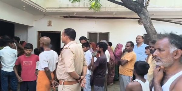 बंद कमरे में पंखे से लटकता मिला युवक का शव, जाँच में जुटी पुलिस