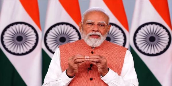 प्रधानमंत्री नरेन्द्र मोदी वीडियो कॉन्फ्रेंसिंग के माध्यम से डॉ. श्यामा प्रसाद मुखर्जी की 125वीं जयंती पर आयोजित कार्यक्रम को संबोधित करते हुए