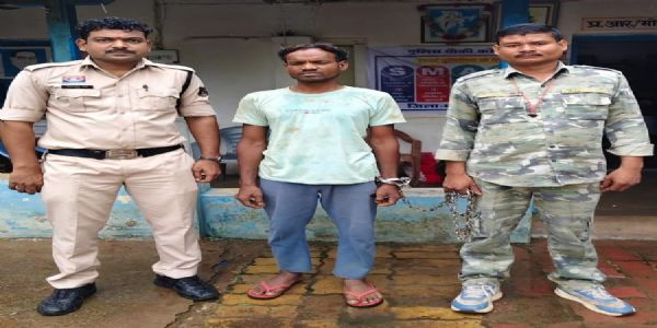 हथौड़ी से युवक पर जानलेवा हमला, आरोपित गिरफ्तार