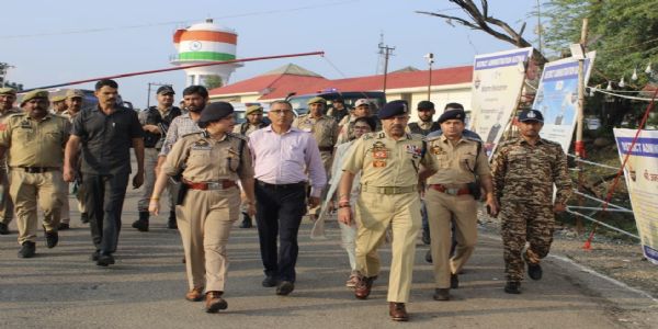 श्री अमरनाथ यात्रा-2026-डीजीपी ने लखनपुर बेस कैंप व नेशनल हाईवे पर सुरक्षा व्यवस्थाओं का लिया जायजा