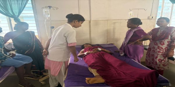 बारिश में जंगली मशरूम खाना पड़ा भारी, एक ही परिवार के नाै लोग हुए बीमार