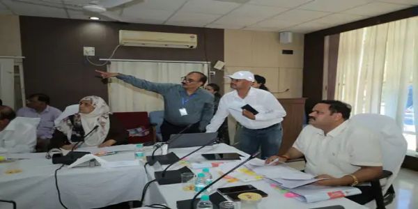 भोपाल में खुशीलाल अस्पताल परिसर की इमारतों को जोड़ेंगे ब्रिज और पाथवे, हर्बल गार्डन का शैक्षणिक भ्रमण कर सकेंगे स्कूली छात्र