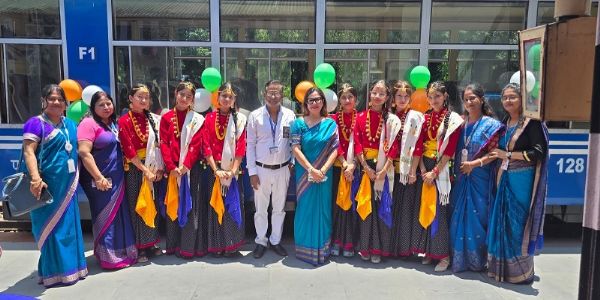 सुकना स्टेशन पर टॉय ट्रेन दिवस मनाया गया