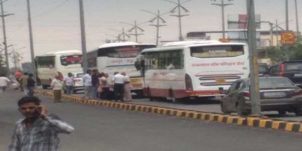 नशे में स्टेयरिंग थामने वालों पर मोबाइल कोर्ट की सख्ती