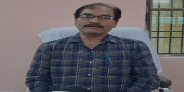 इटावा : प्रजनन केंद्र में संरक्षित जमुनापारी प्रजाति की 40 बकरे- बकरियों की हुई मौत, एक माह से अज्ञात बीमारी की चपेट में बकरियां