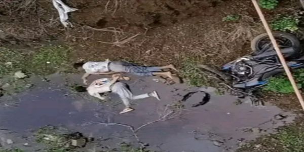 झाबुआ: माही नहर पुलिया से 20 फीट नीचे गिरी बाइक, दो युवकों की मौत, एक गंभीर घायल
